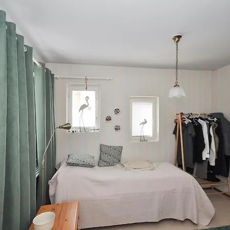 Appartement Lakefront House With Sauna,