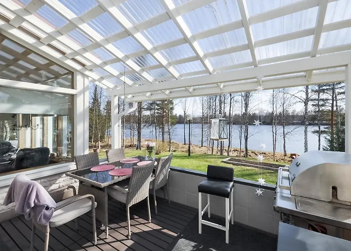 Διαμέρισμα Lakefront House With Sauna, Ροβανιέμι